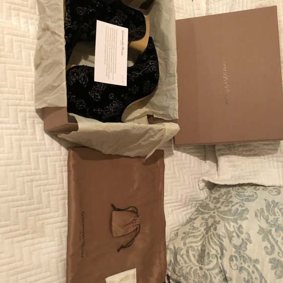 Gianvito Rossi Empress Bootie Shanghai Black (6.5) - Picture 7 of 8